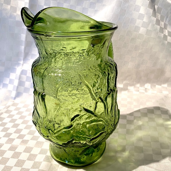 Vintage Olive Anchor Hocking Rainflower Pitcher - Picture 4 of 10